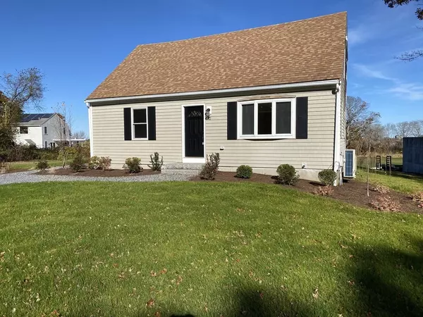 42 Siasconset Dr, Bourne, MA 02562