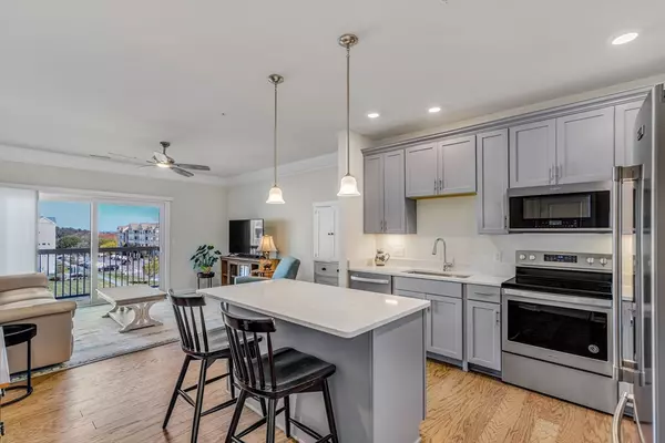 Westborough, MA 01581,11302 Peters Farm Way #11302
