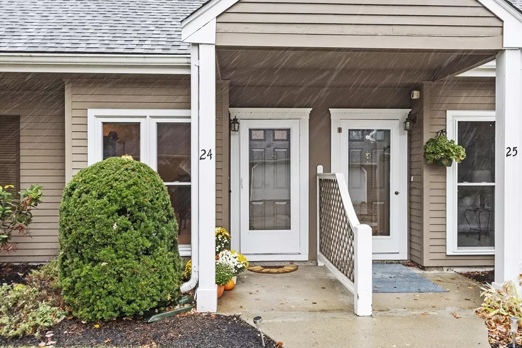 Bedford, MA 01730,75 Page Road #24