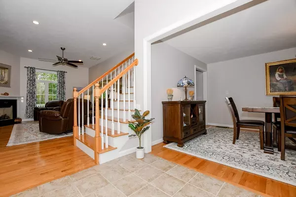West Bridgewater, MA 02379,34 Captain Carlson Way #34