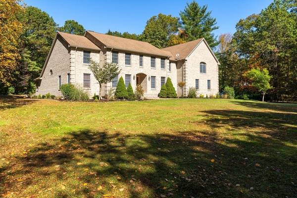 59 St. Germain Rd, Hampden, MA 01036