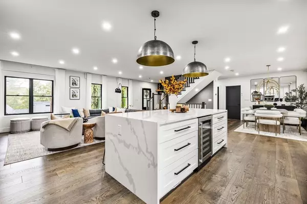 973 Main Street, Lynnfield, MA 01940