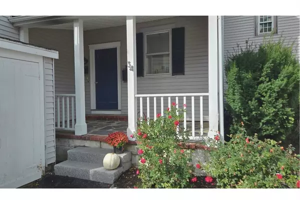 Newburyport, MA 01950,44 Washington St #C