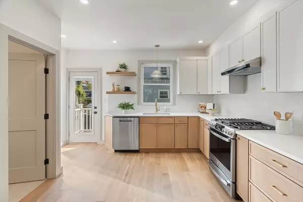 Somerville, MA 02143,54 Oak St #54