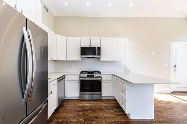 Boston, MA 02119,85 Regent St #4