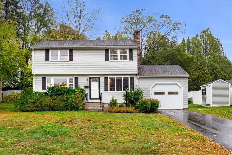 10 Rawson Hill Road, Newburyport, MA 01950