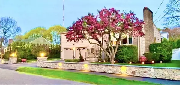 30 Arnold St #G1, Needham, MA 02494