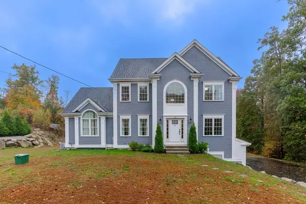 Milford, MA 01757,62 Field Pond Rd