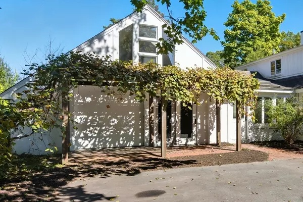 Concord, MA 01742,232 Sudbury Road