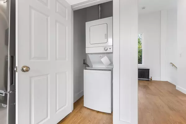 North Reading, MA 01864,114 Haverhill St