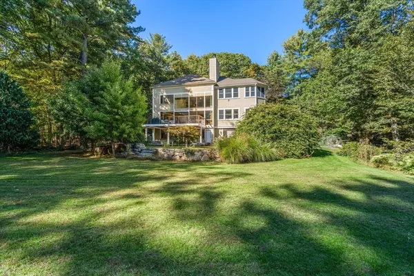 Westwood, MA 02090,39 Westbrook Lane