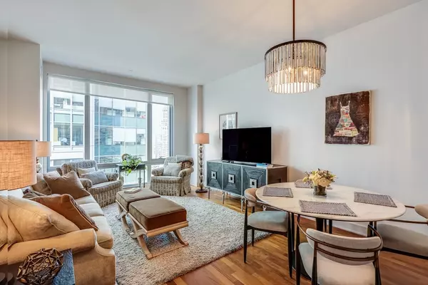 500 Atlantic Ave #PH20L, Boston, MA 02210