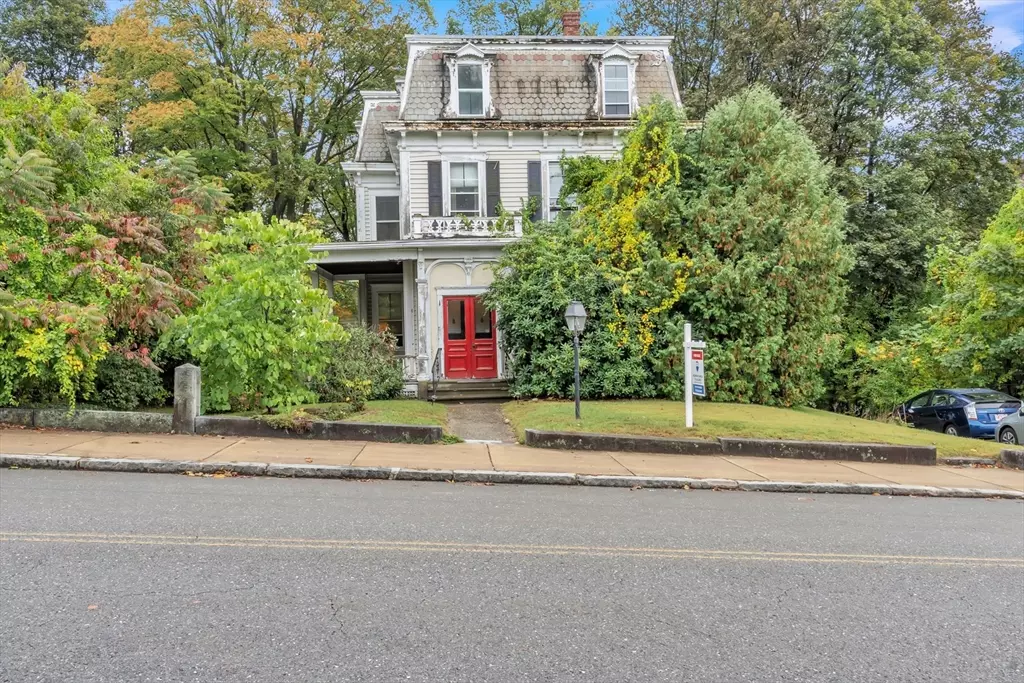 Leominster, MA 01453,51 Grove Ave