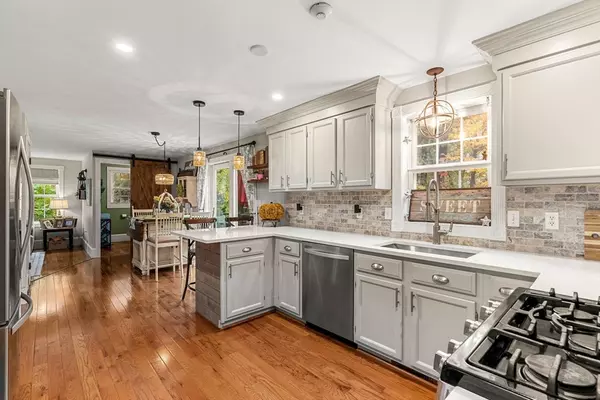 Merrimac, MA 01860,3 Noyes Ln