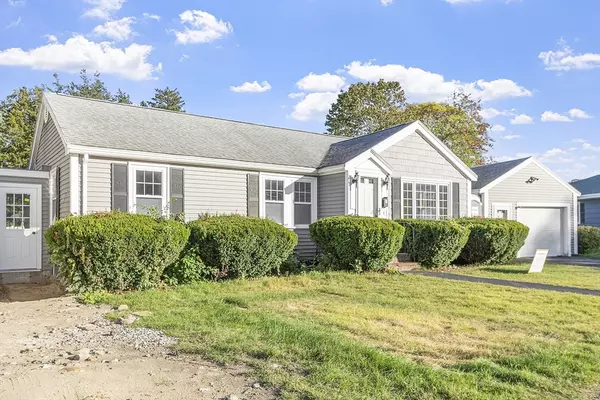 14 Greystone Ave #14, Haverhill, MA 01835