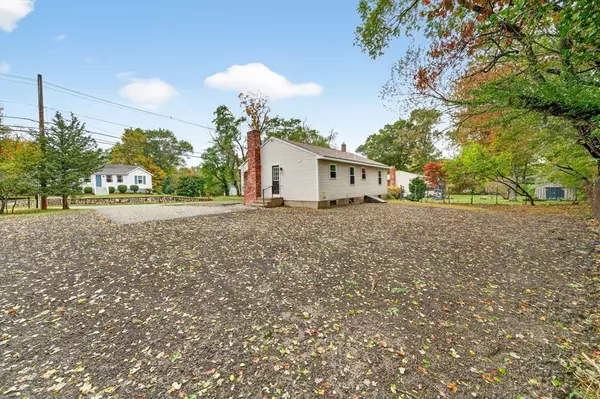 North Attleboro, MA 02760,31 Paine Rd