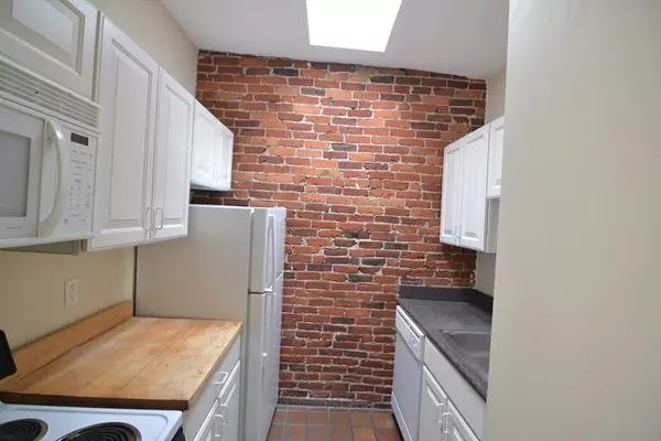 Boston, MA 02115,67 St. Germain #12-7