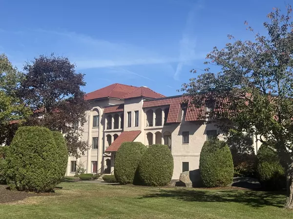 Brockton, MA 02301,685 Oak St #2-5