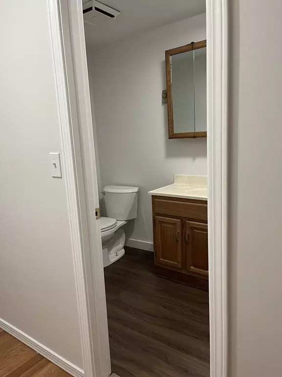 Ashland, MA 01721,381 Eliot #1
