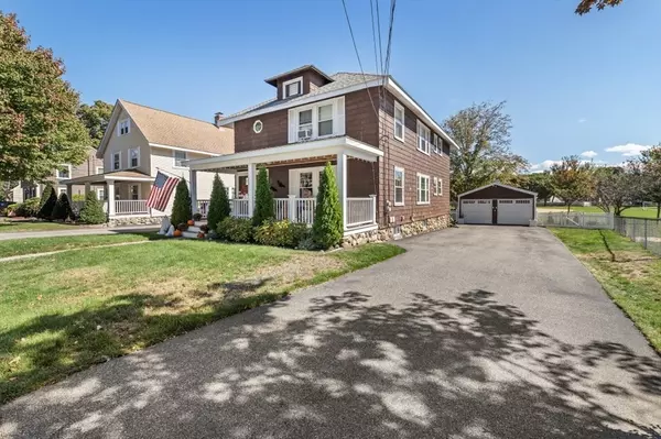 Wakefield, MA 01880,66 Gould St