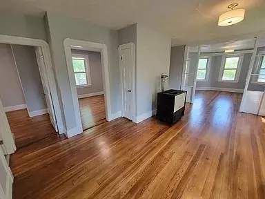 Fairhaven, MA 02719,25 Newbury Ave