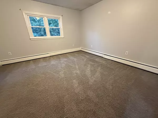 Revere, MA 02151,288 Vane St #2