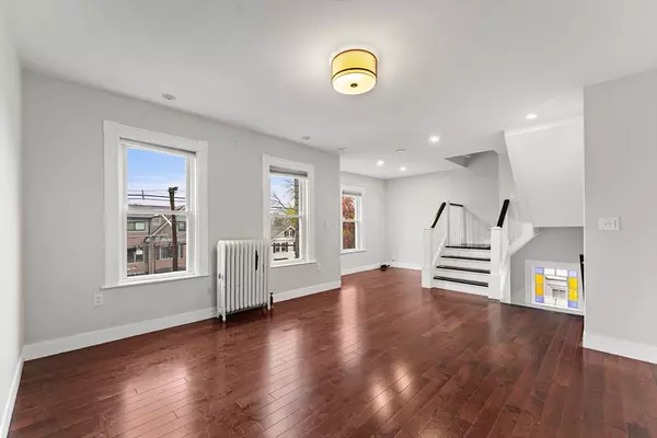 Medford, MA 02155,113 Warren Street #2