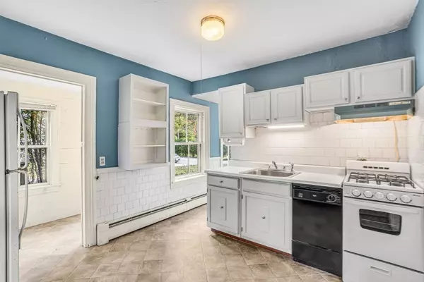 Concord, MA 01742,38-40 Court Lane