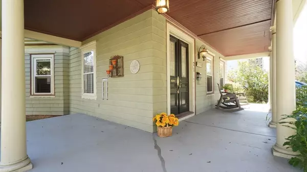 Attleboro, MA 02703,21 Dennis St