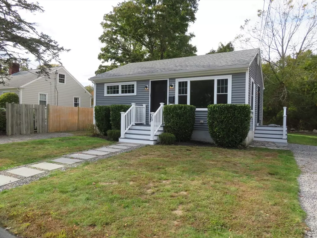 Dartmouth, MA 02748,29 Davis St