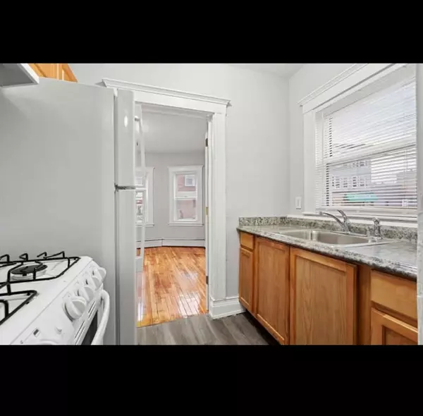 Lynn, MA 01902,2 Kingsley Ter #7