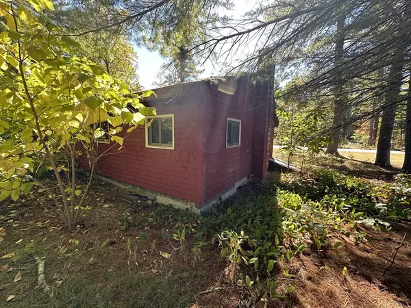 Groton, MA 01450,208 North St