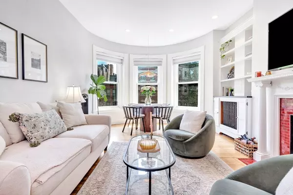 Boston, MA 02115,405 Marlborough #301