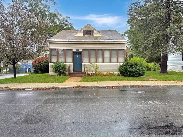Lowell, MA 01850,575 Beacon St