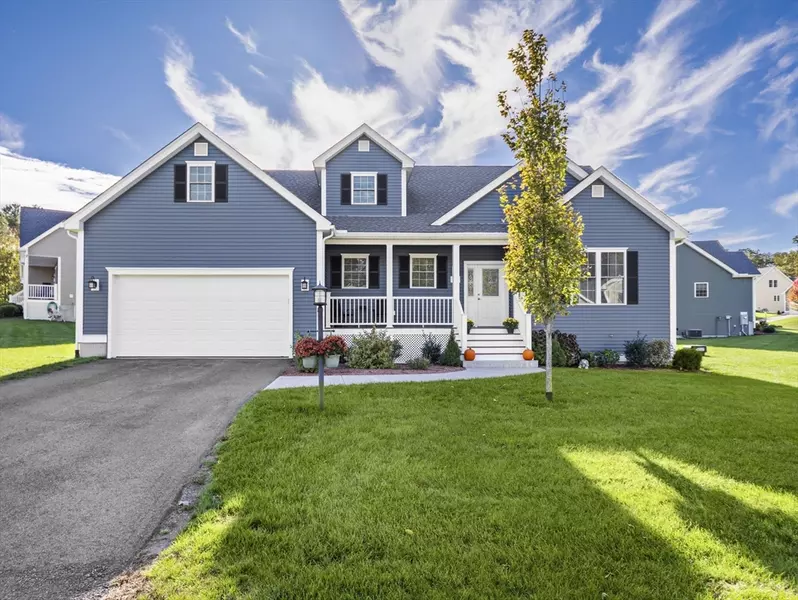 95 Hummingbird Lane #22, Groton, MA 01450