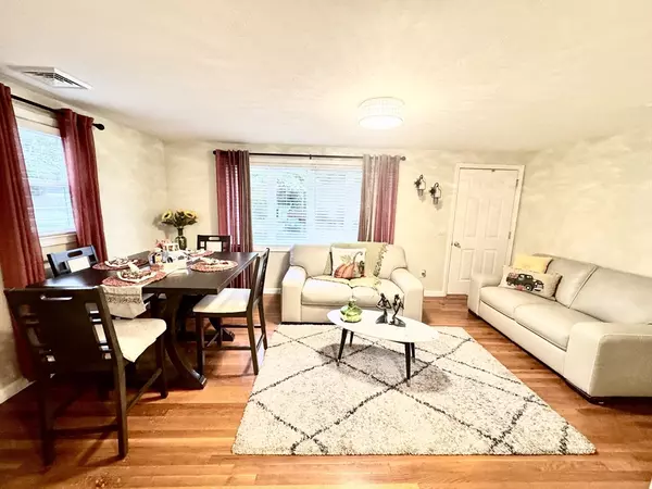 Lowell, MA 01854,49 Coburn Dr