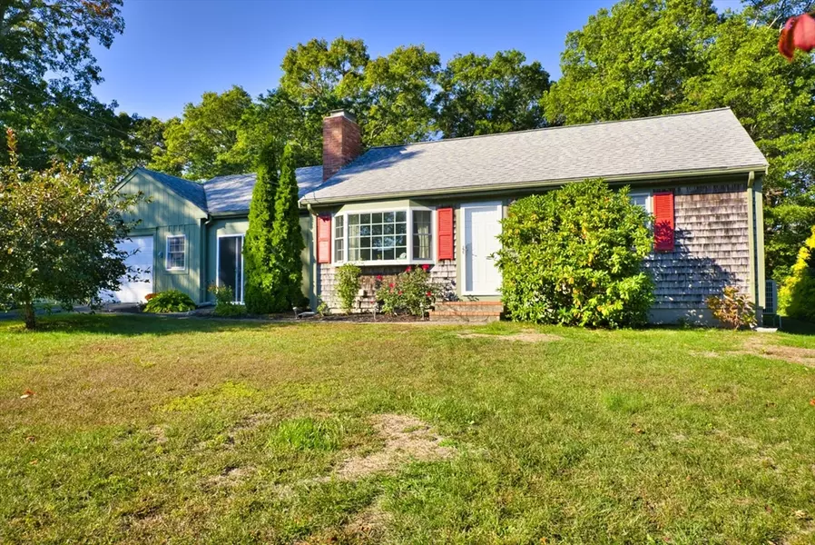 35 Captain Percival Rd, Yarmouth, MA 02664