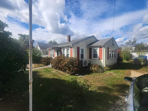 Wareham, MA 02571,7 Quasuet Ave