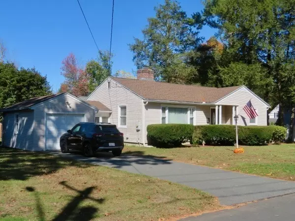 Easthampton, MA 01027,6 Newell Street