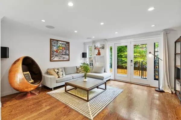 Boston, MA 02116,81 Appleton St #1