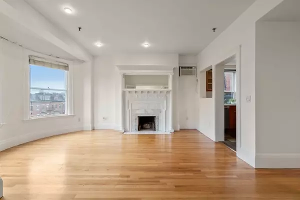 Boston, MA 02118,492 Massachusetts Ave #53