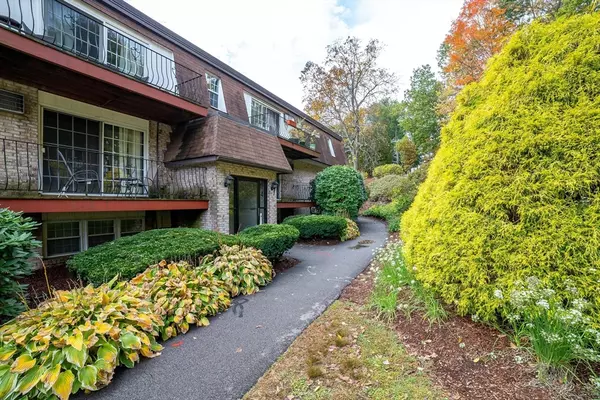 Shrewsbury, MA 01545,4 Williamsburg Ct #1