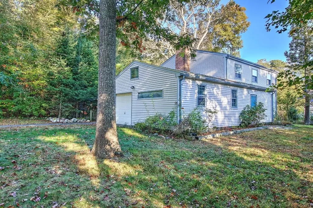 Westport, MA 02790,118 Charlotte White Extension