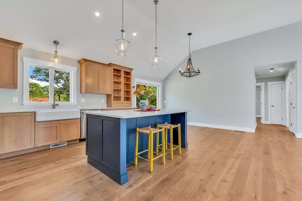 Falmouth, MA 02536,25 Percival Rd