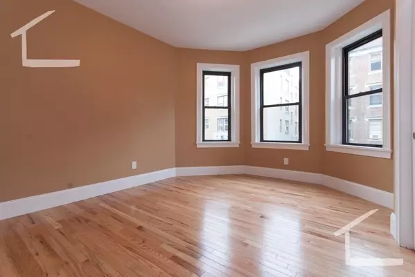 Boston, MA 02135,6 Lothian Rd #2