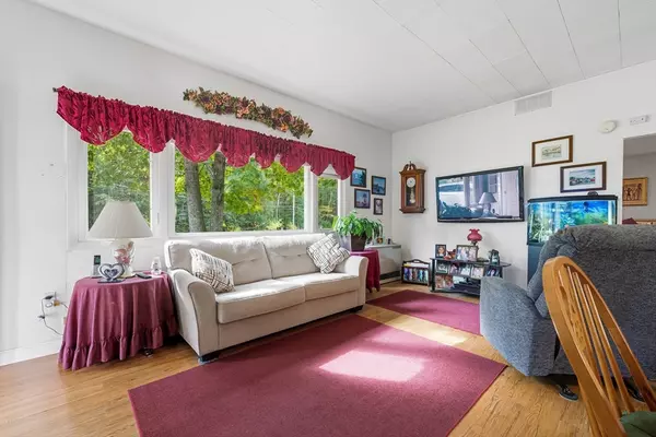 Lunenburg, MA 01462,44 Hemlock Drive