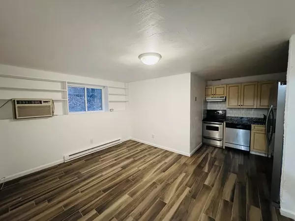 Boxborough, MA 01719,300 Swanson Rd #216