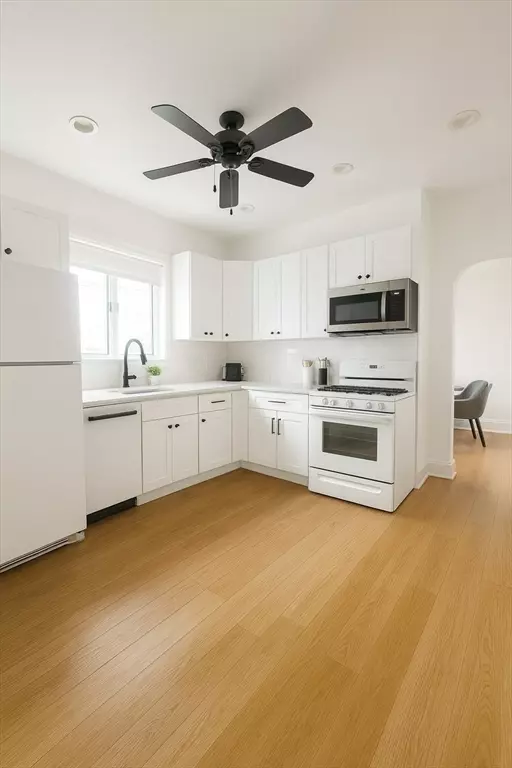 19 Jefferson St #1, Winthrop, MA 02152