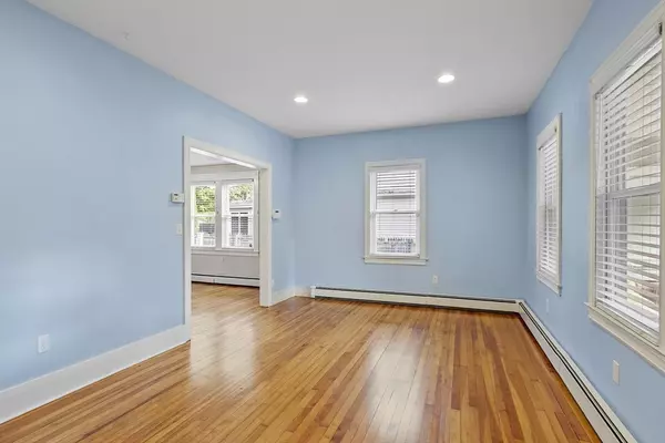 Worcester, MA 01610,55 Tennyson St