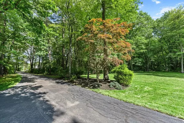 Medway, MA 02053,123 Summer Street